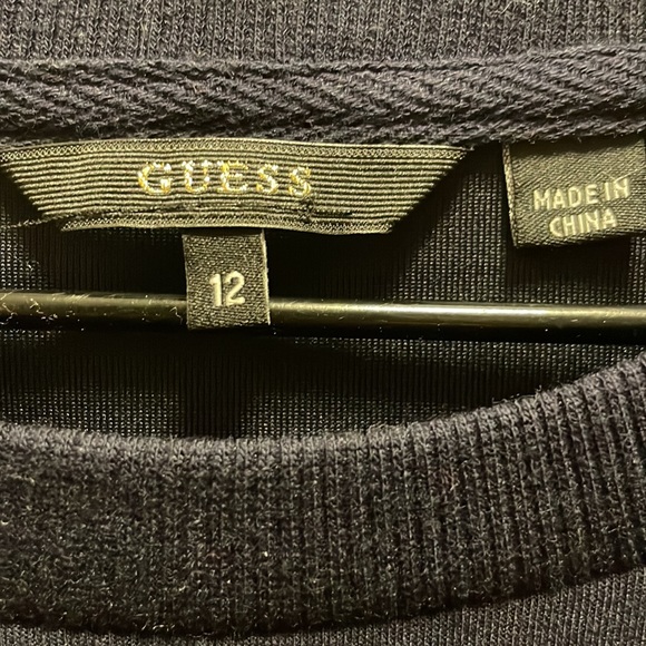 Guess sweatshirt - Picture 5 of 6